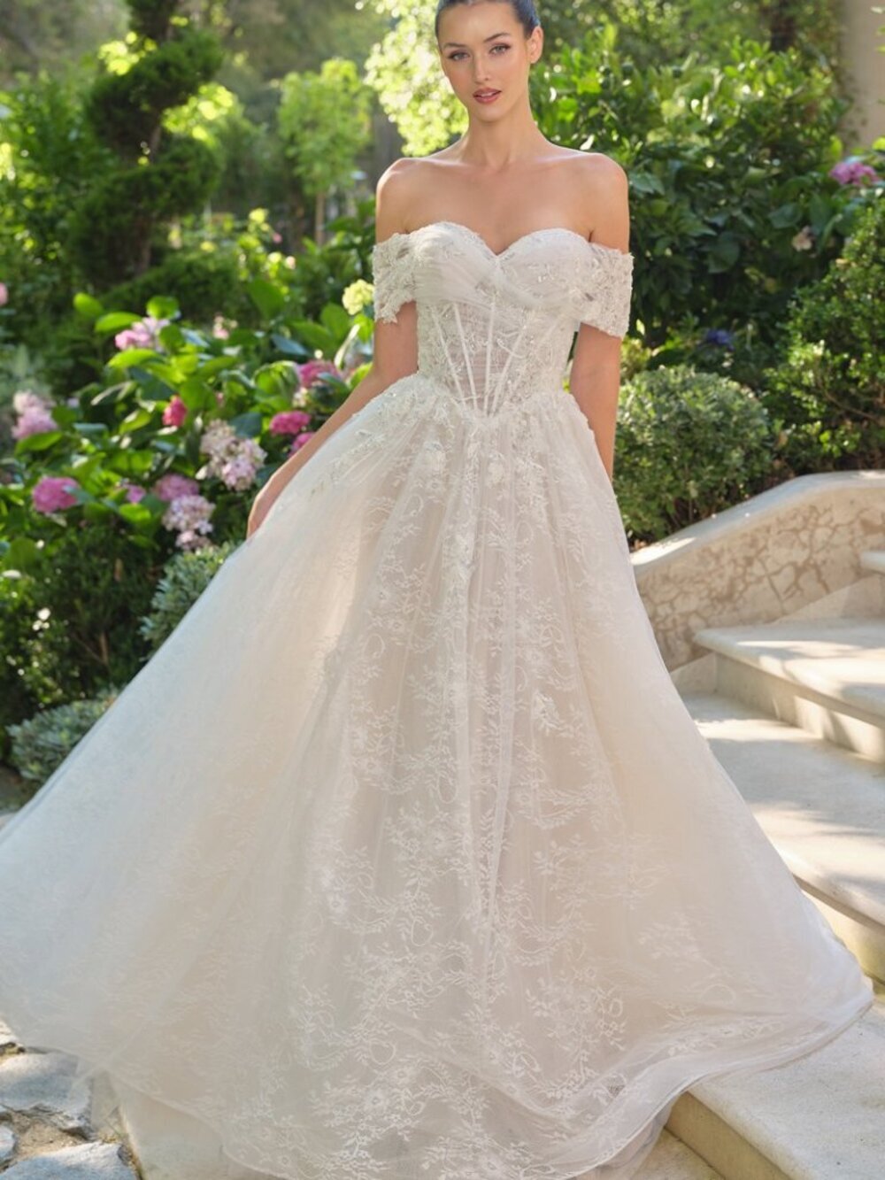 New Floral Lace Embellished Off White-Nude Wedding Gown w/Layered Skirt CD WL090